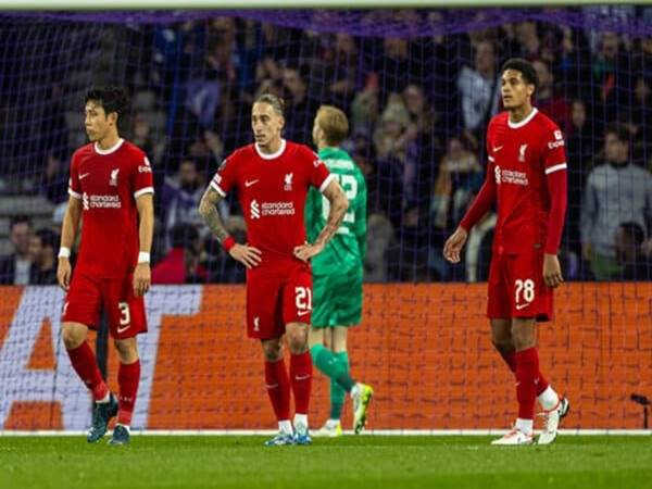 Tin Liverpool 10/11: The Kop lộ ra điểm yếu cần khắc phục ngay